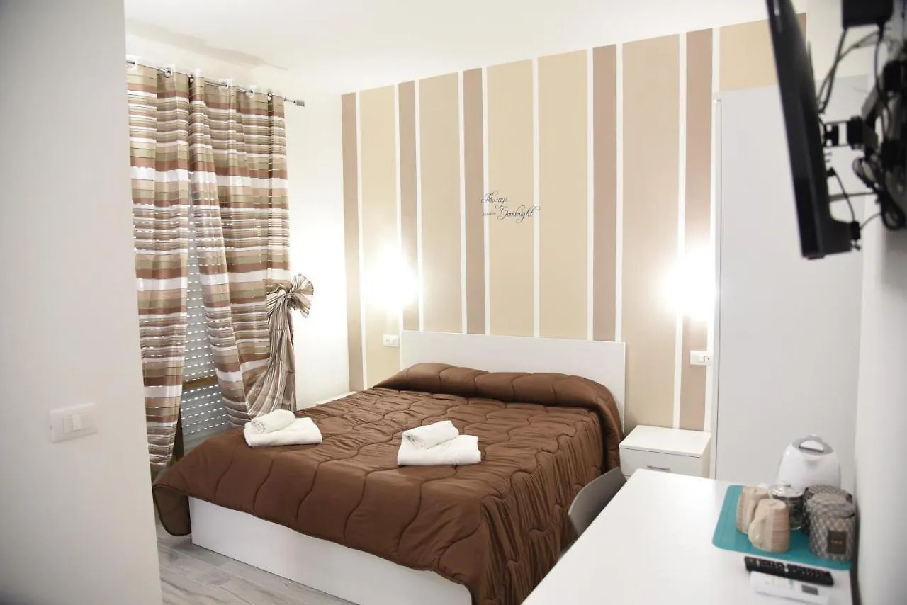 In Centro Rooms Vicino Cefalu Self-Chek-In Campofelice Di Roccella Guest house